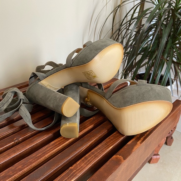 EGO Lace Up Platform Heels - Picture 3 of 4